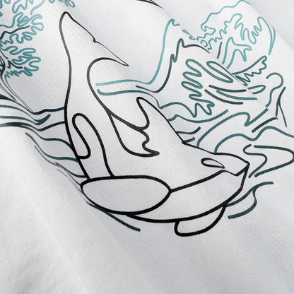 Women's Orca Whale Z08 Short-sleeved Cropped Tshirt